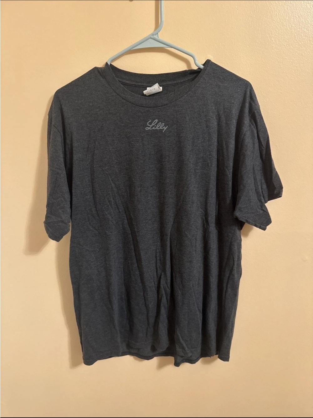 Eli Lilly Pulitzer Men's Charcoal Crew Neck T-Shirt